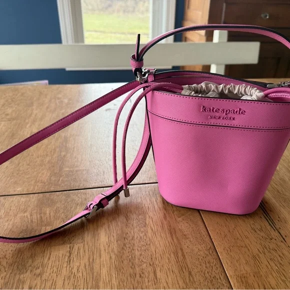 Kate Spade Bright Peony Top Handle Crossbody Bucket Bag - Picture 2 of 8